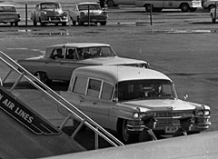 JFK-hearse-1964-Cadillac-Air-Force-One-wing.jpg
