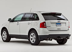 Ford-Edge-V6-ATD-studio-r.jpg